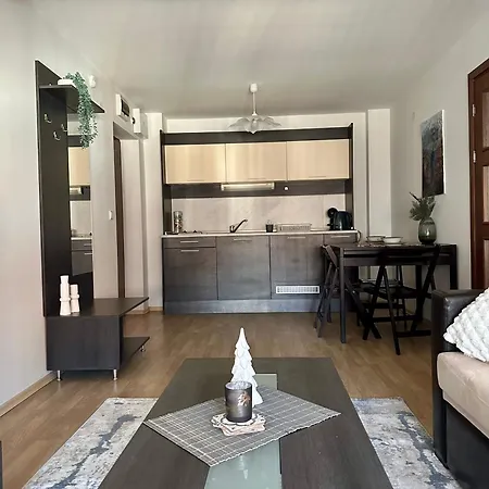 Alpine Home2host Lägenhet Bansko