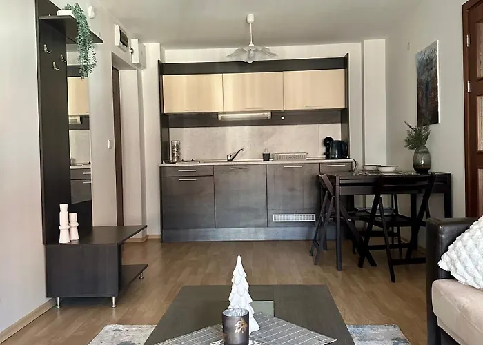 Alpine Home2host Apartment Bansko